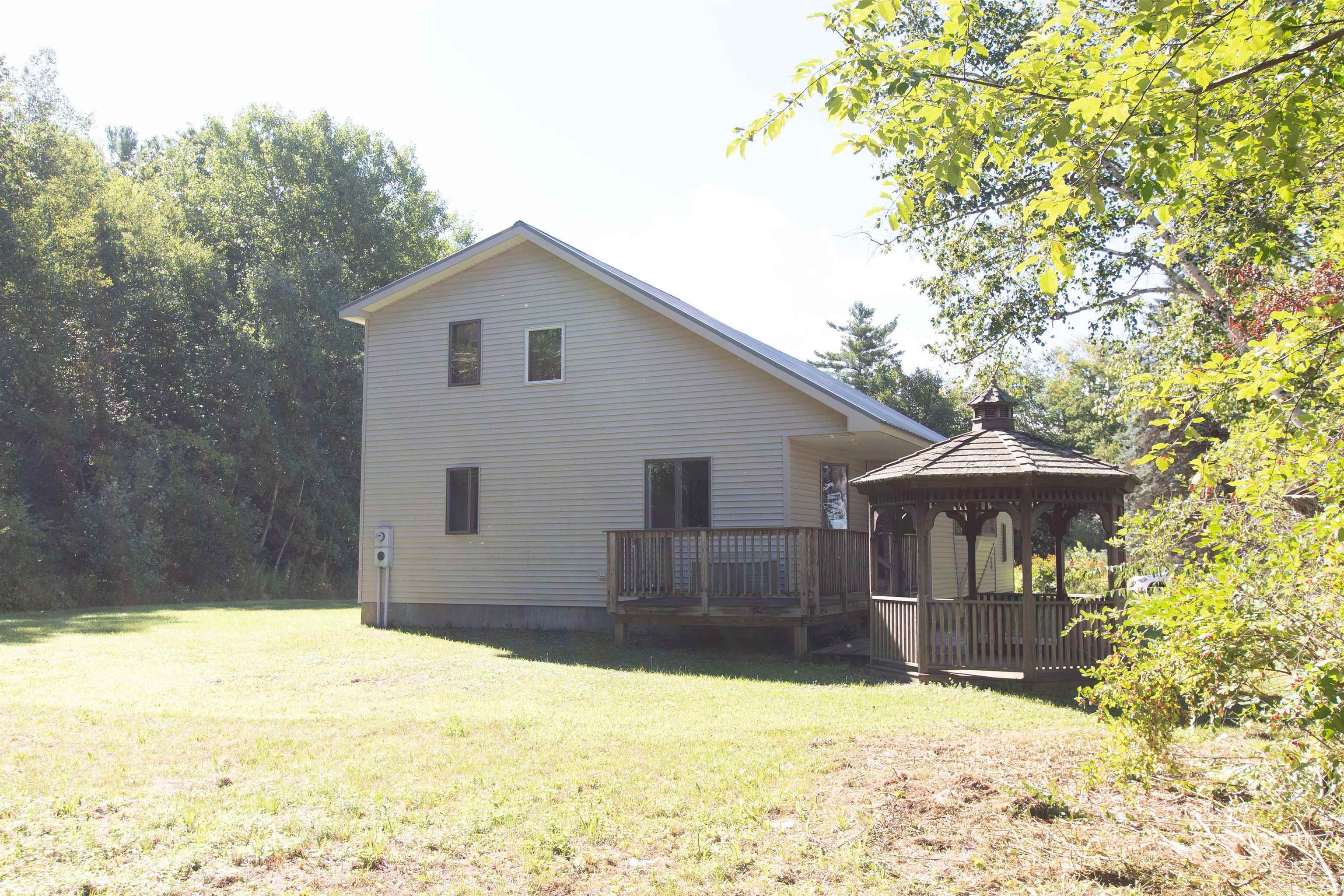 Property Photo:  2216 E Clarendon Road  VT 05759 