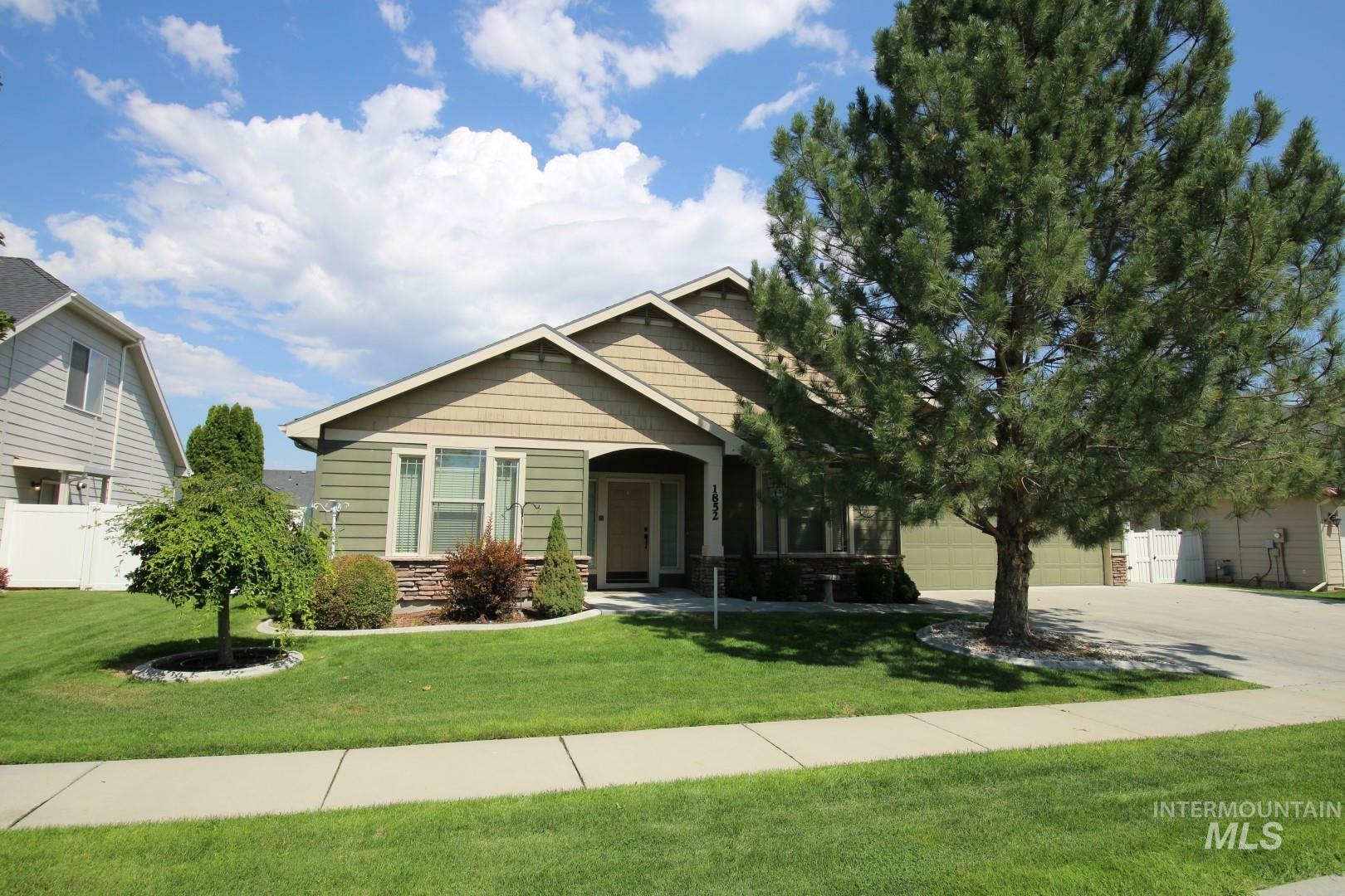 Property Photo:  1852 W Pine Creek Dr  ID 83686 