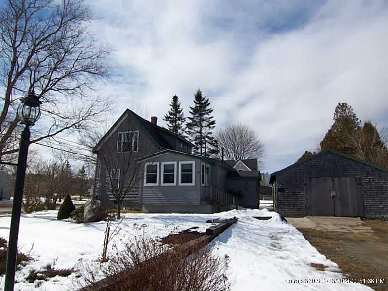 Property Photo:  2 Lovejoy Street  ME 04841 