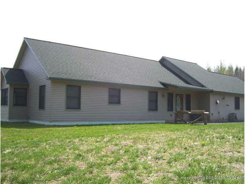 Property Photo:  82 Martin Stream Road  ME 04937 