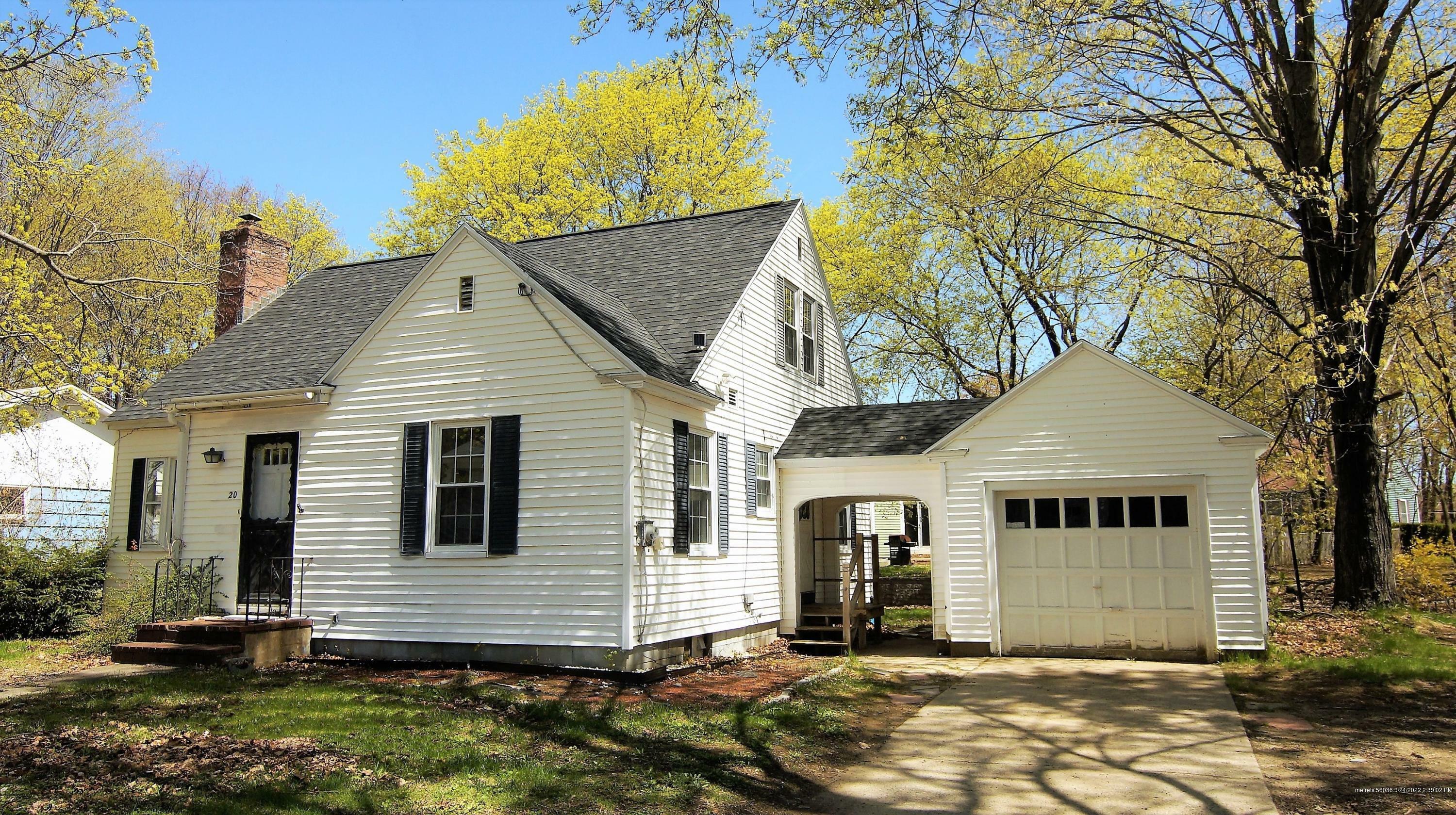 Property Photo:  20 North Street  ME 04073 