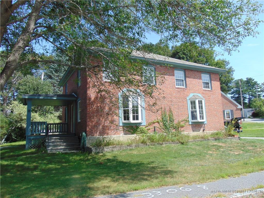 Property Photo:  15 Meadow Way  ME 04530 