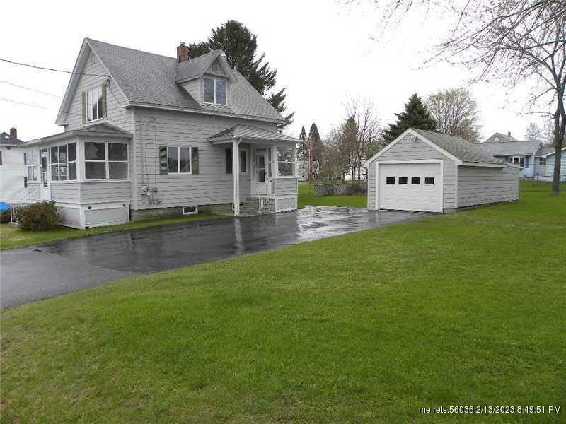 Property Photo:  12 Avon Street  ME 04210 