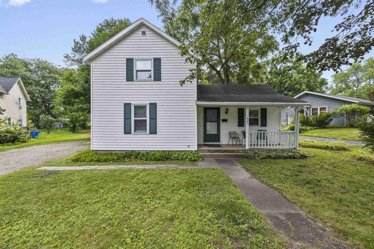 Property Photo:  441 South Main St  WI 53593 