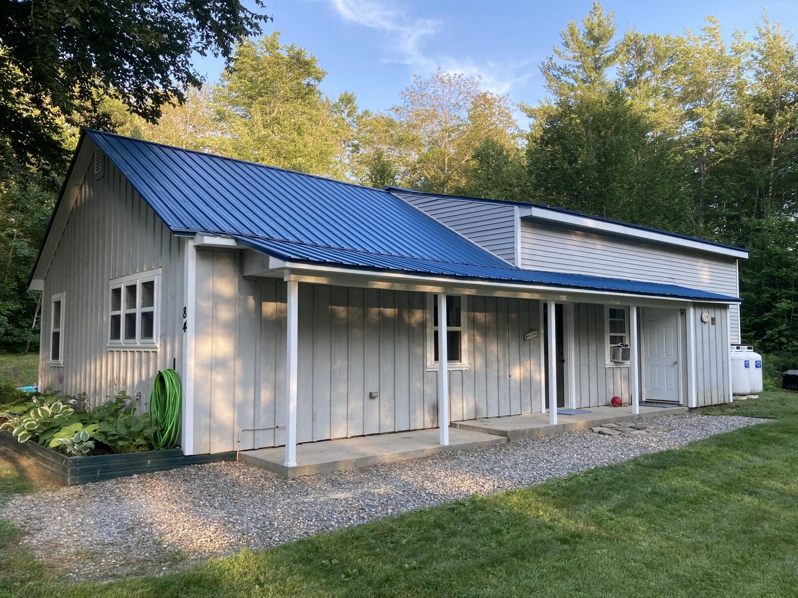 Property Photo: 84 Cross Lane ME 04915