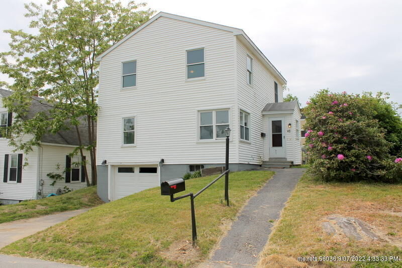 Property Photo:  45 Olive Avenue  ME 04240 