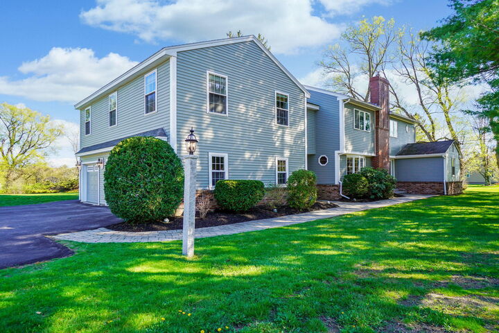 27 Winn Road  Falmouth ME 04105 photo