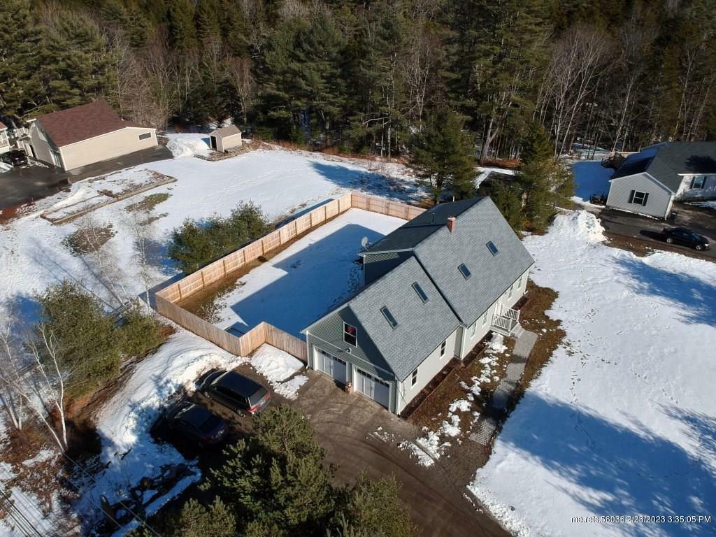 Property Photo:  1260 US Route 1  ME 04032 