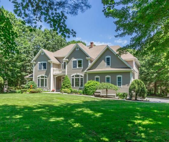 2 Spruce Lane  Falmouth ME 04105 photo