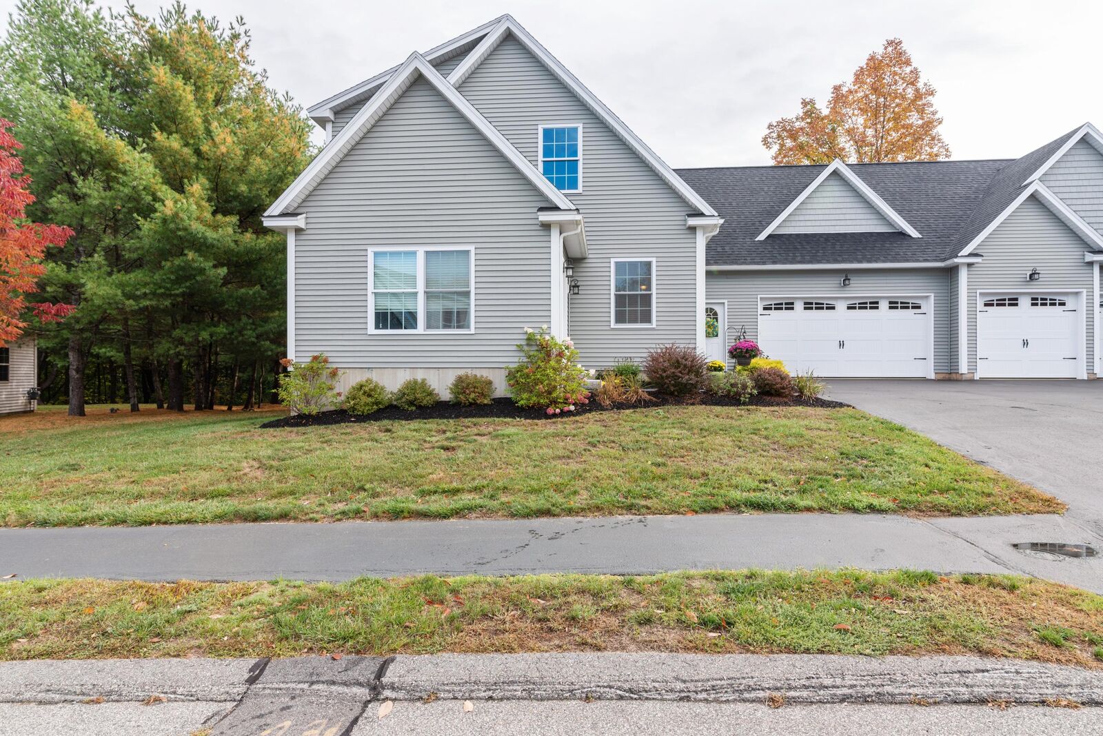 Property Photo:  13 Landing Drive 2  ME 04038 