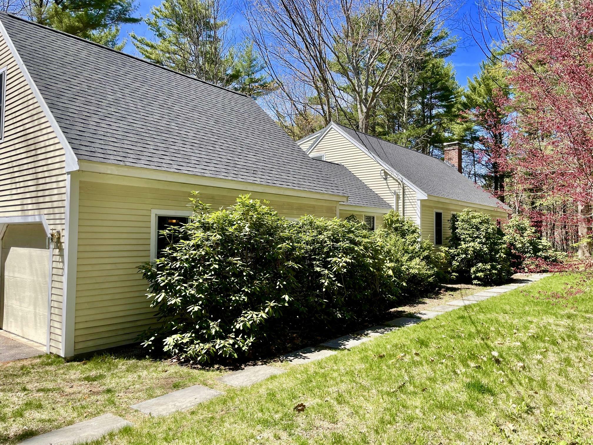 Property Photo:  120 Fieldstone Estates Road  ME 03909 