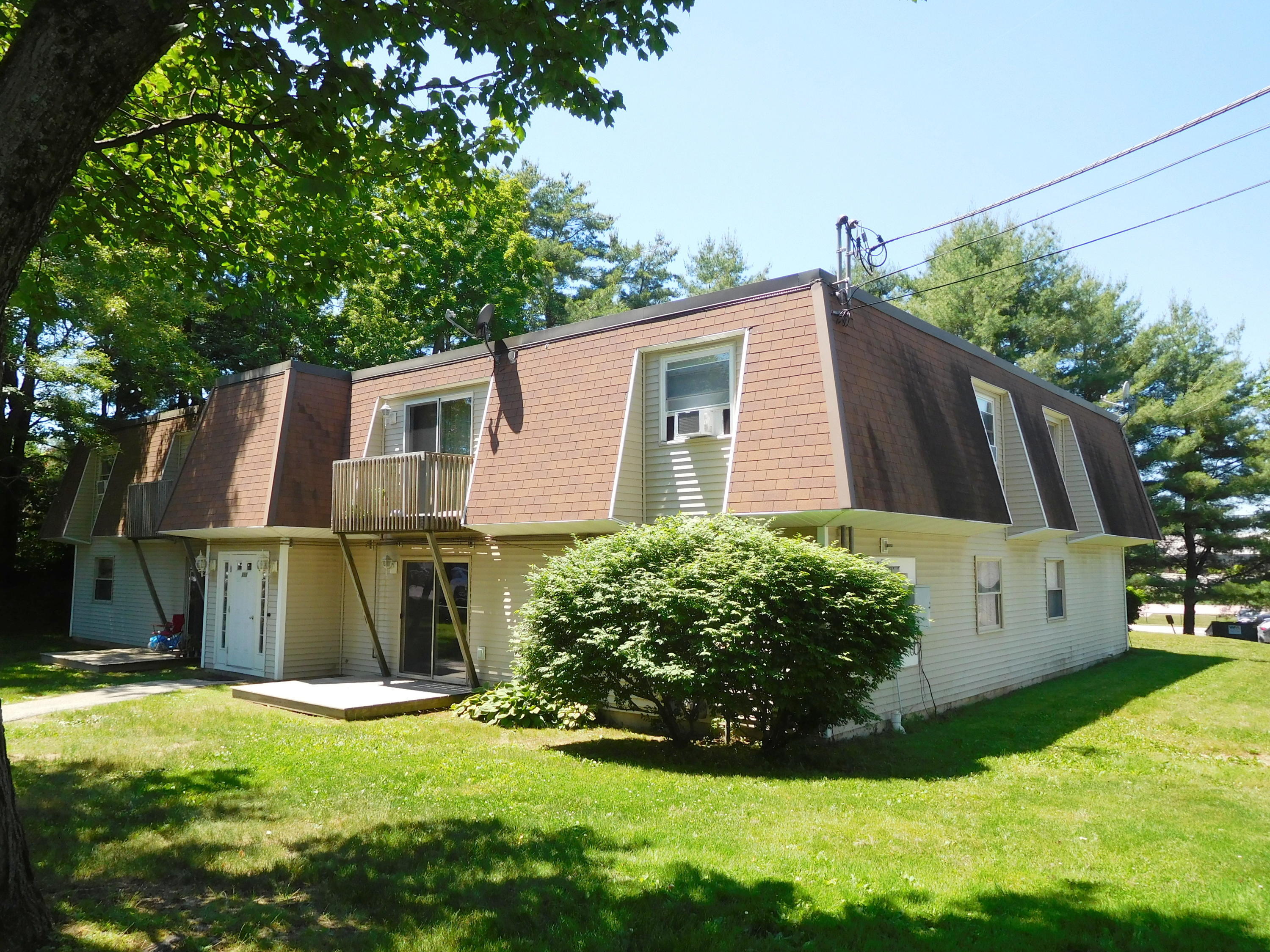 Property Photo: 191 Russell Street 8 ME 04240