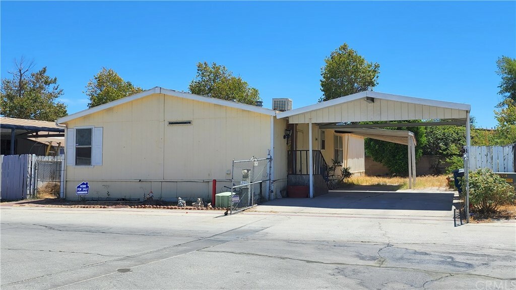 Property Photo: 243 N Meridian Avenue 245 CA 92410
