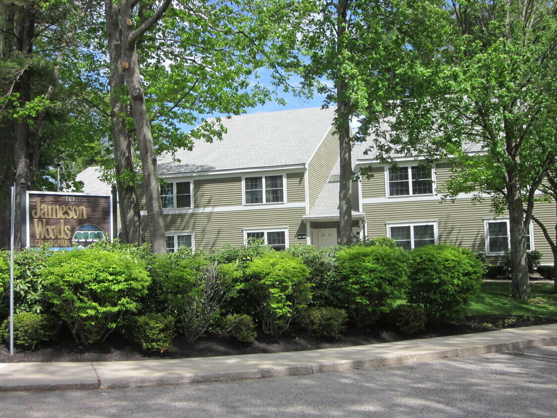 Property Photo:  161 Saco Avenue 111  ME 04064 