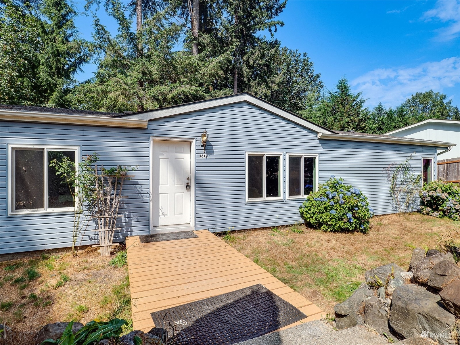 Property Photo: 6542 Crest Drive SE WA 98367