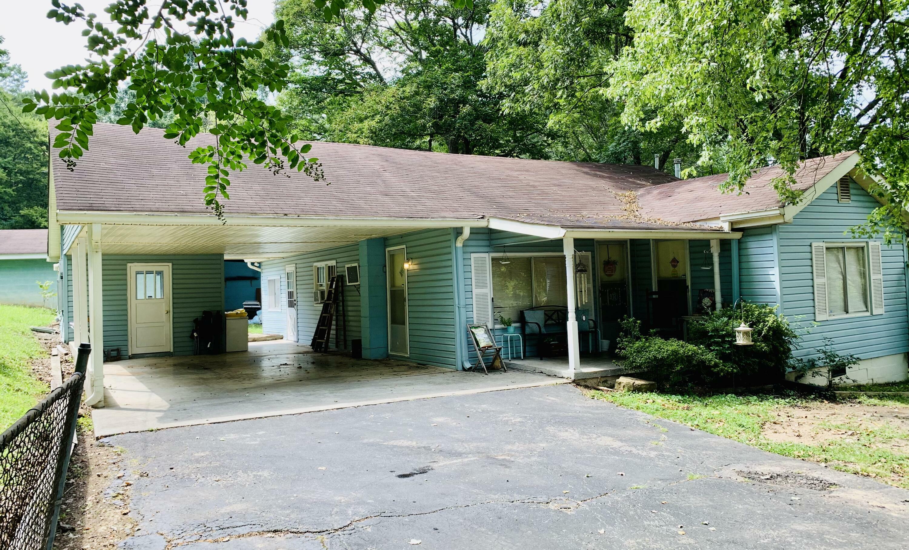 Property Photo: 709 N Probasco Street GA 30728