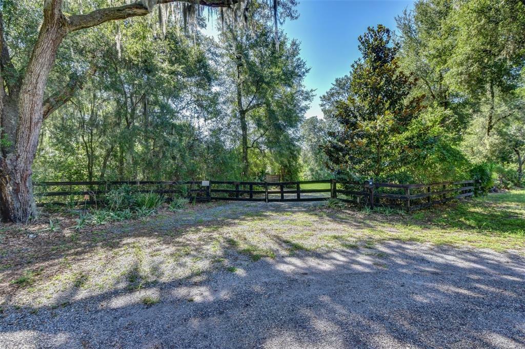 Property Photo:  Winchester Lake Drive  FL 32130 