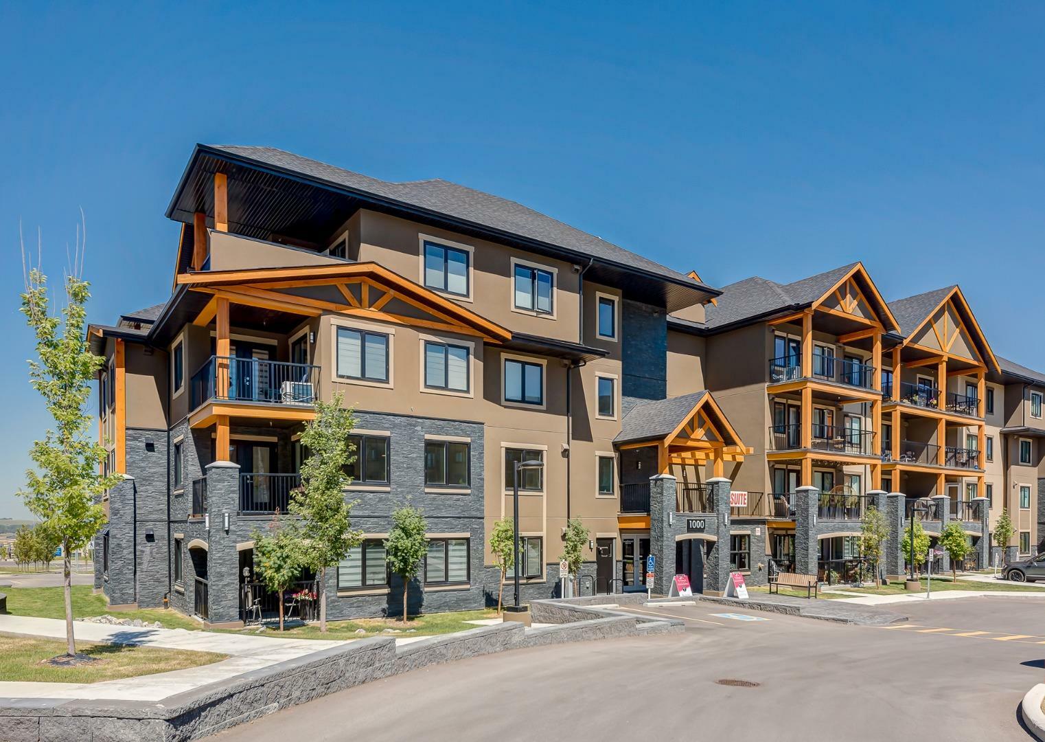 Property Photo: 1201, 450 Kincora Glen Road NW 1201 AB T3R 1S2