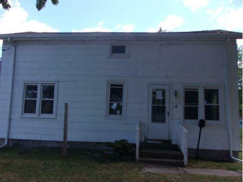 Property Photo:  58 Inslee Street  NY 13165 