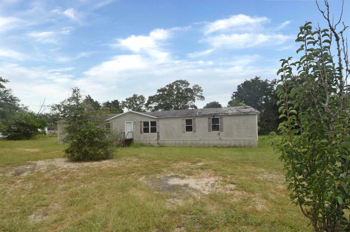 Property Photo:  1032 Whitehead Drive  FL 32564 