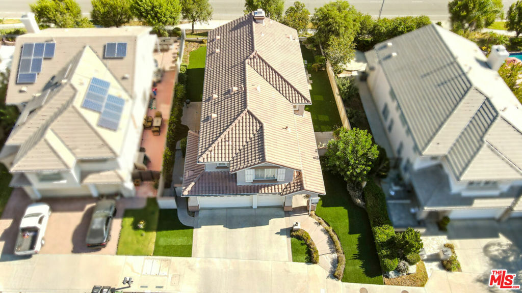 Property Photo: 20339 Wynfreed Lane CA 91326