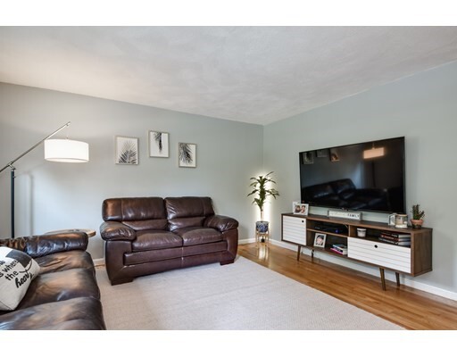 Property Photo: 11 Apple Ridge 5 MA 01754