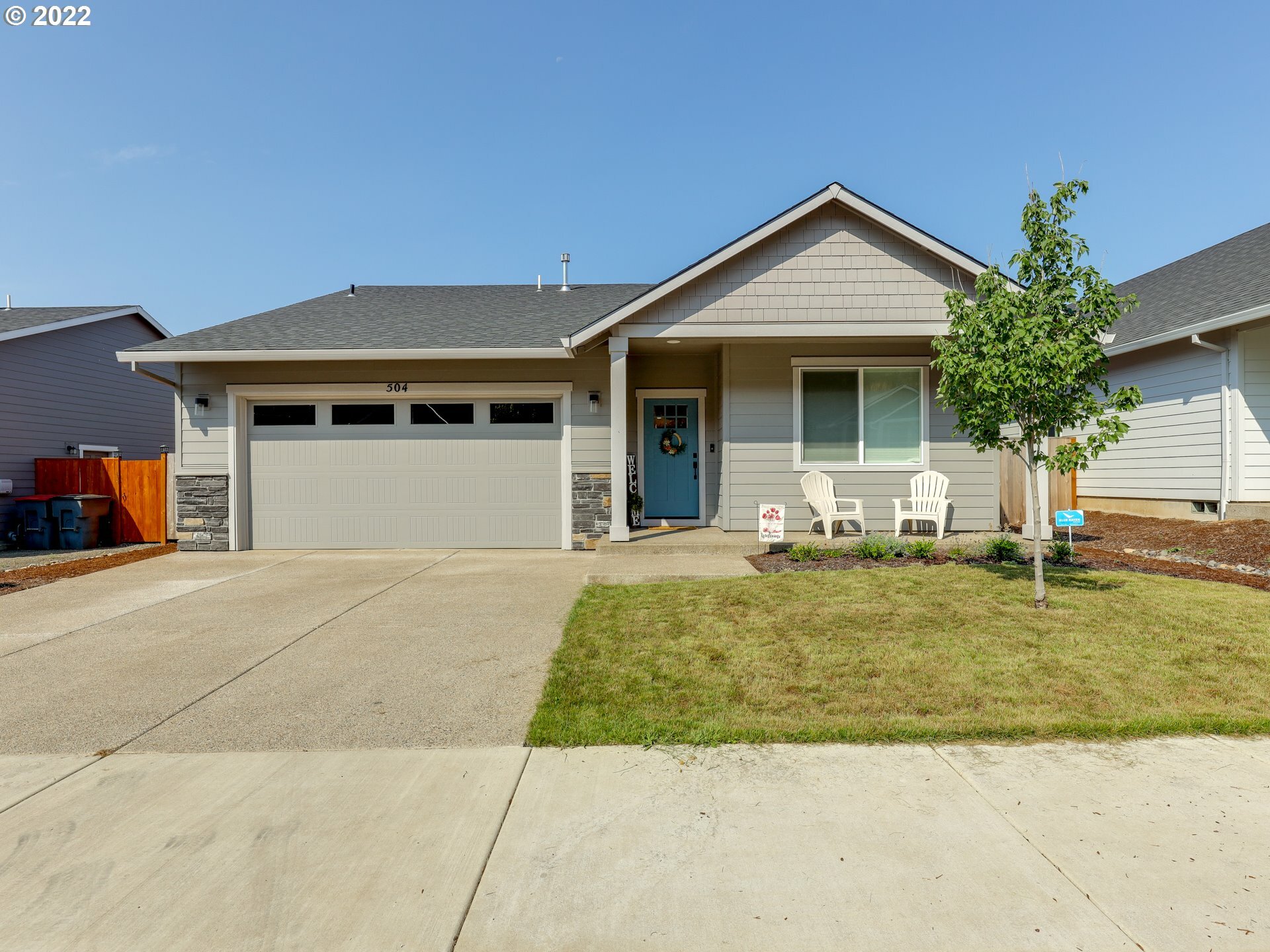 Property Photo: 504 Merlot St OR 97101