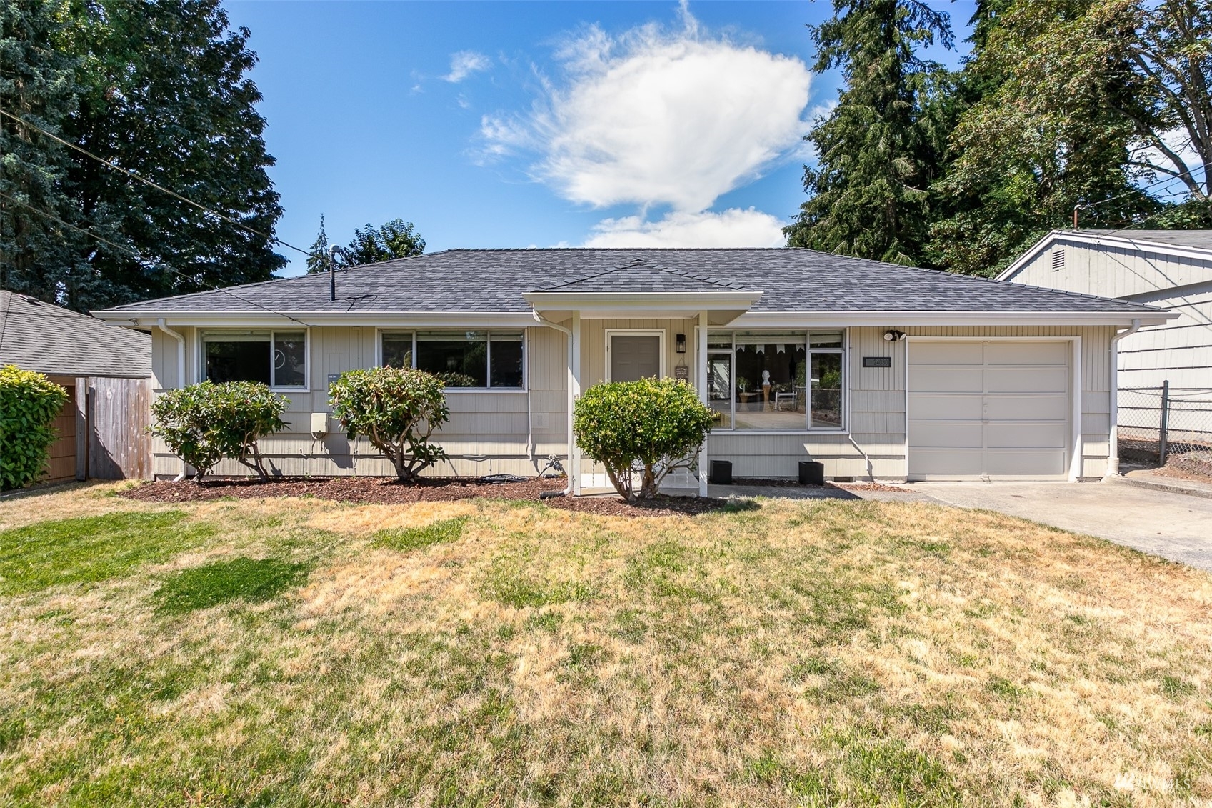 Property Photo:  24030 54th Avenue W  WA 98043 