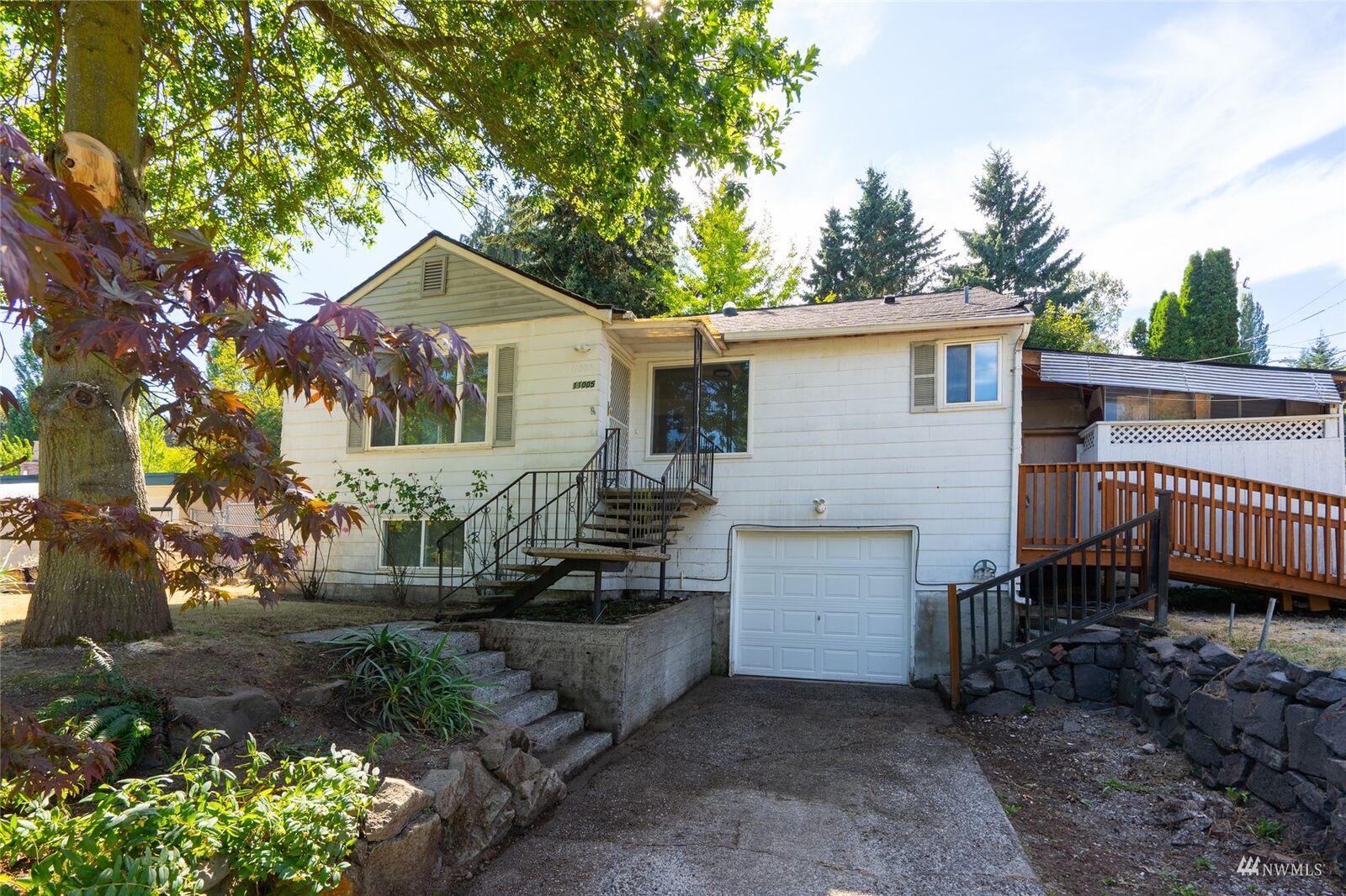 Property Photo: 11005 26th Avenue S WA 98168