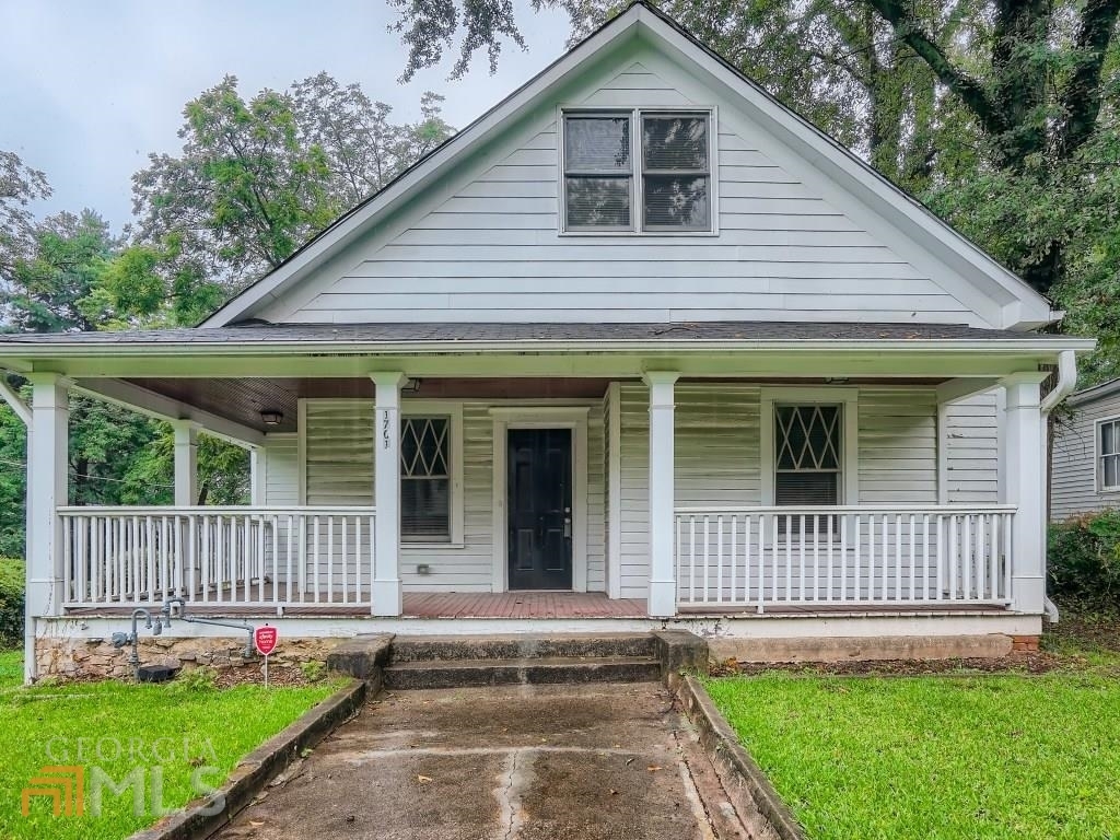 Property Photo:  1701 Langston Avenue  GA 30310 