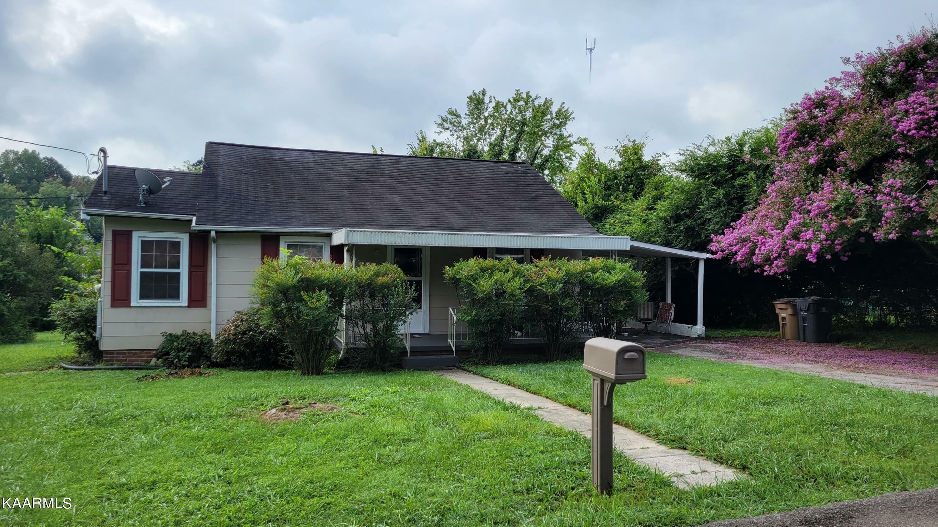 Property Photo:  506 Mitchell Drive  TN 37912 