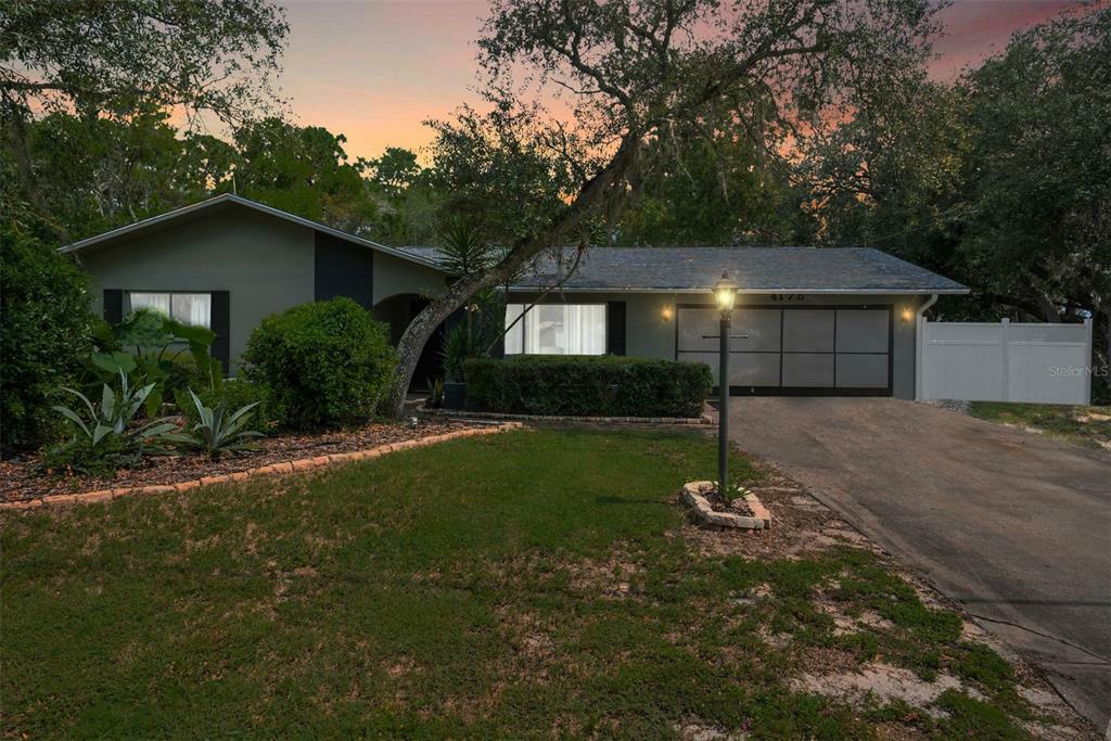 Property Photo:  4178 Ramona Drive  FL 34606 