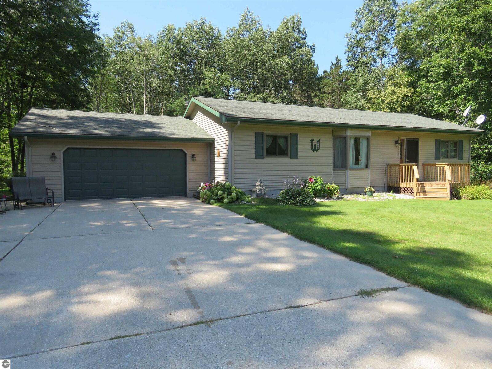 Property Photo:  2582 Duffy Drive  MI 49601 