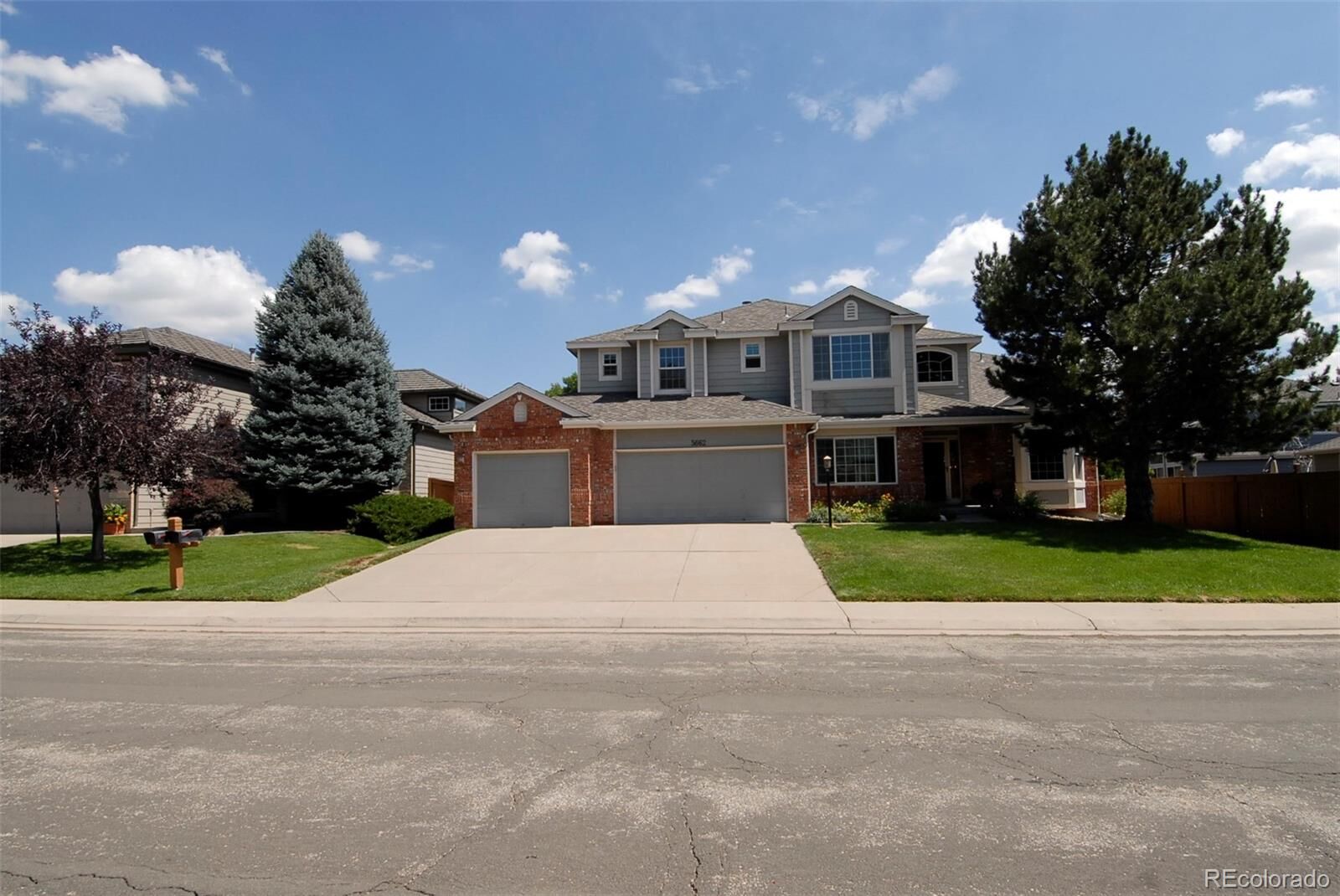 Property Photo:  5662 S Hannibal Way  CO 80015 