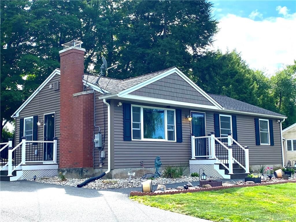 Property Photo:  98 Maple Ridge Drive  CT 06071 