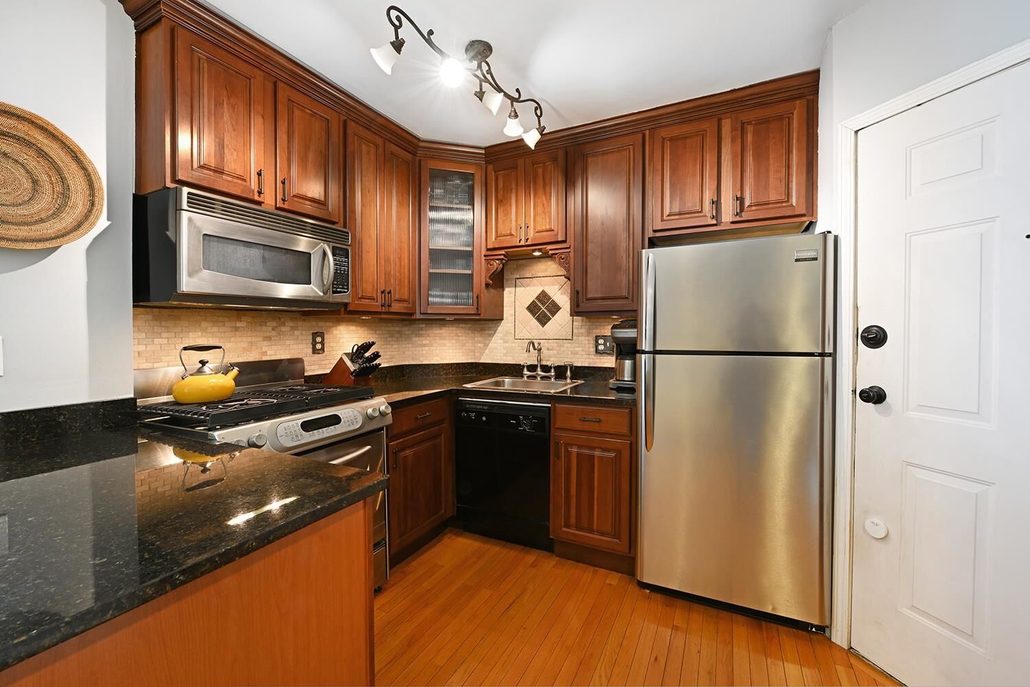 Property Photo: 54 Magnolia Ave 3-4 NJ 07306