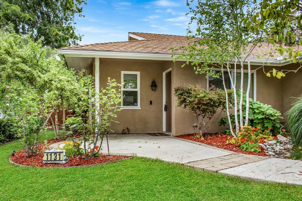 Property Photo:  1131 Bluebell Street  CA 93036 