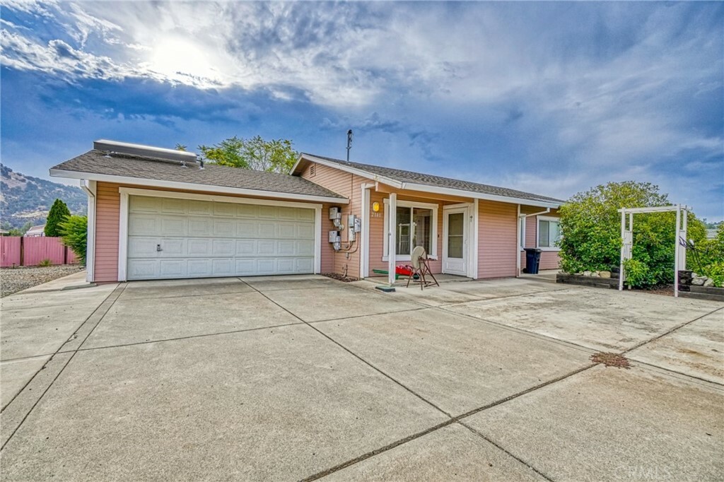 Property Photo:  2140 Spring Valley Road  CA 95423 