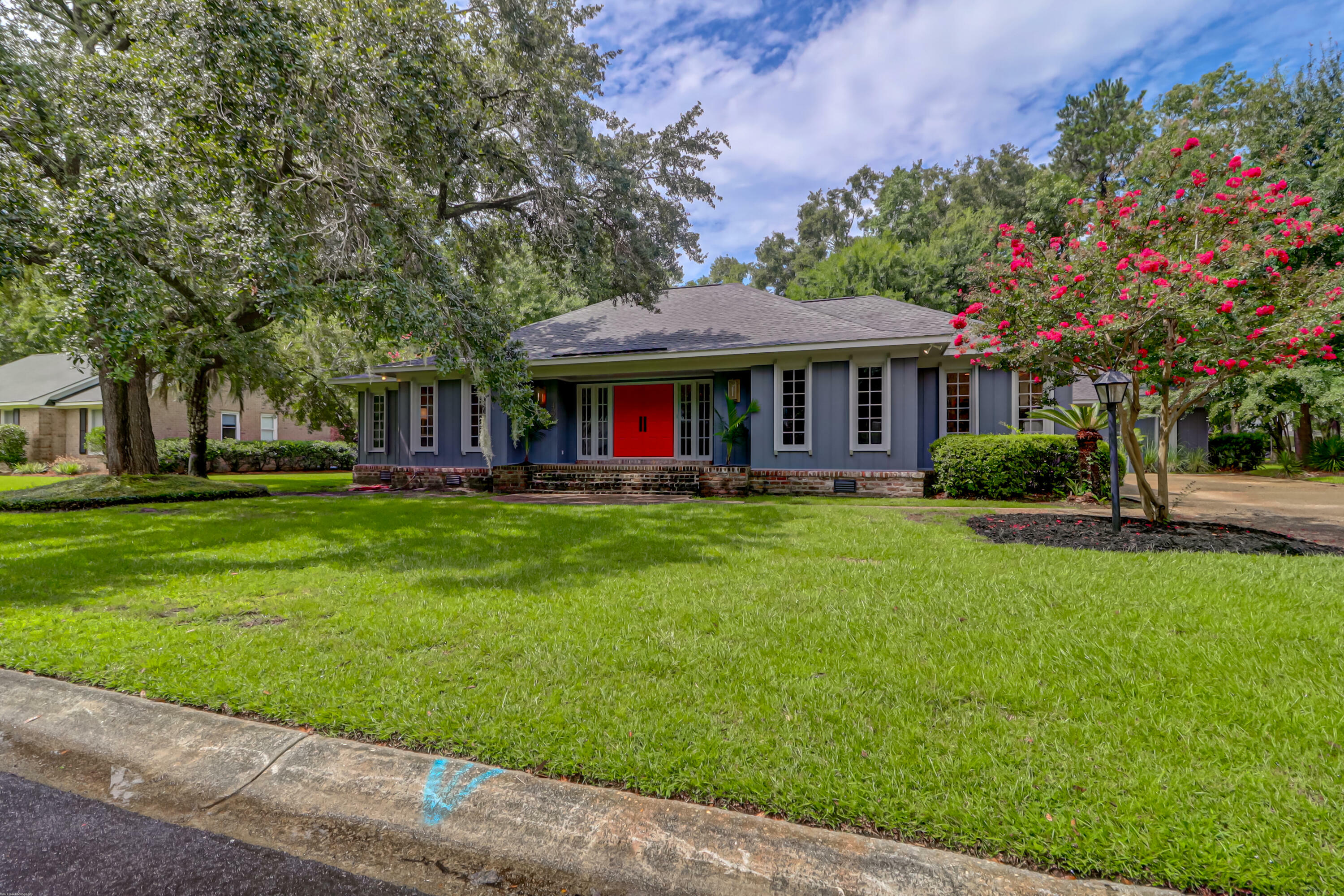 Property Photo: 497 W Wimbledon Drive SC 29412