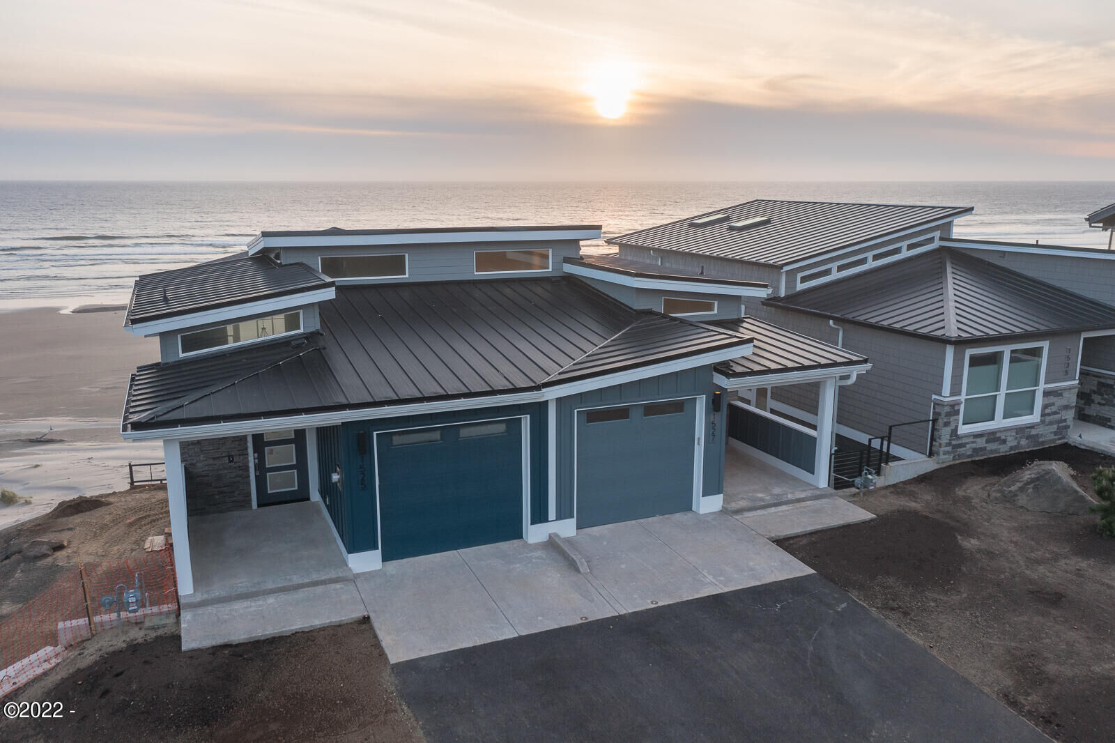 Property Photo: 1525 NW Spring Street OR 97365