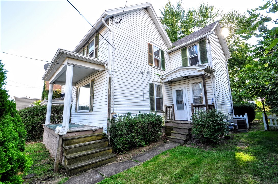Property Photo: 121 Castner Ave PA 15033
