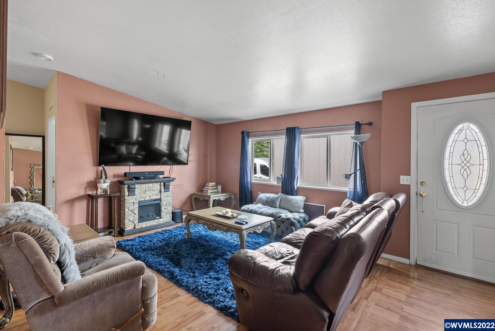 Property Photo:  4155 NE Three Mile (#168) Ln 168  OR 97128 