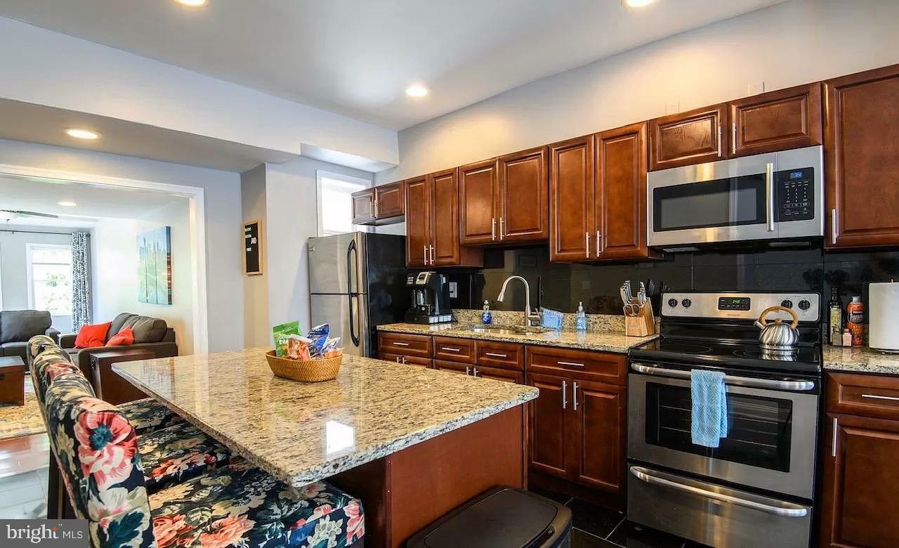 Property Photo: 4915 Market Street PA 19139