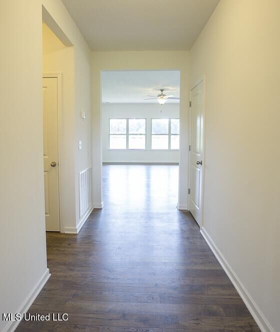 Property Photo:  40 Twin Lakes Drive  MS 38611 