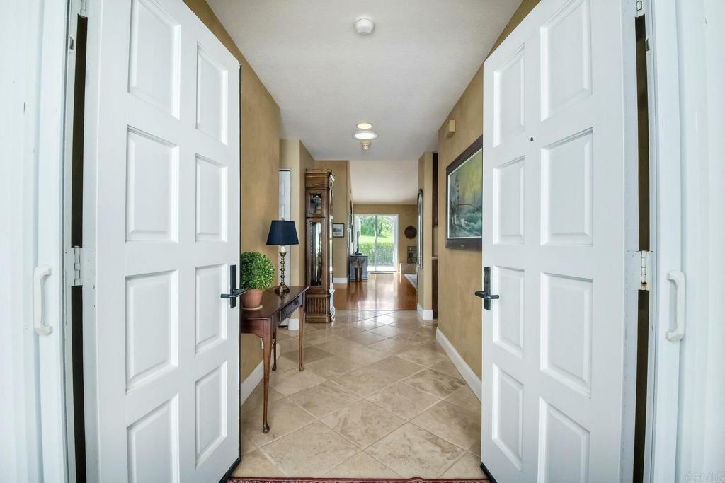 Property Photo: 4886 Galicia Way CA 92056