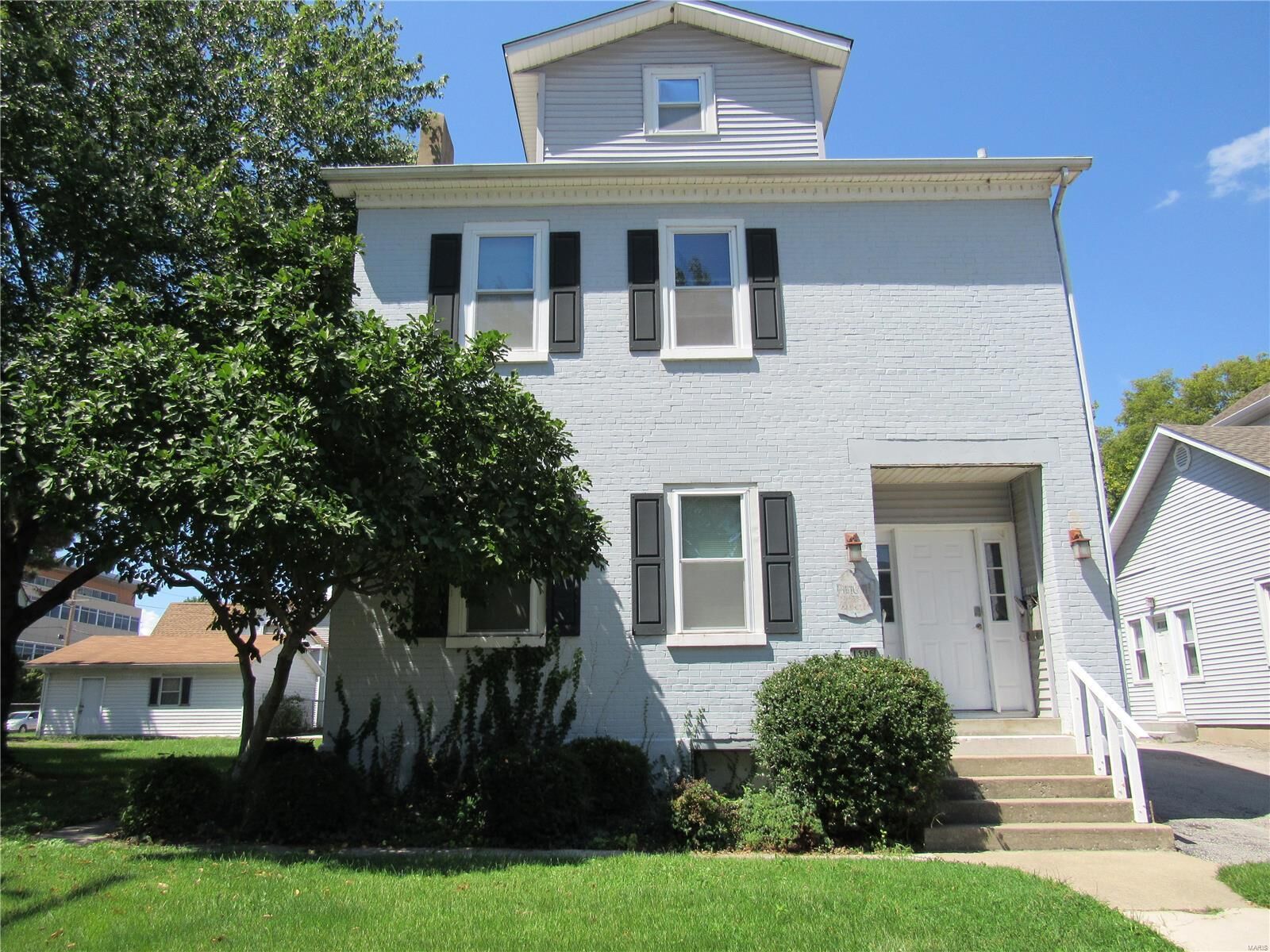 Property Photo:  1606 Clawson Street  IL 62002 