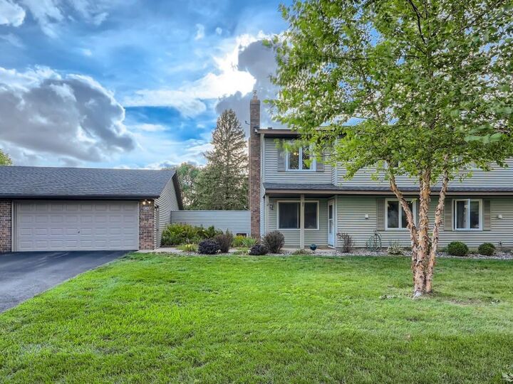 4673 Jackstone Point  Eagan MN 55122 photo