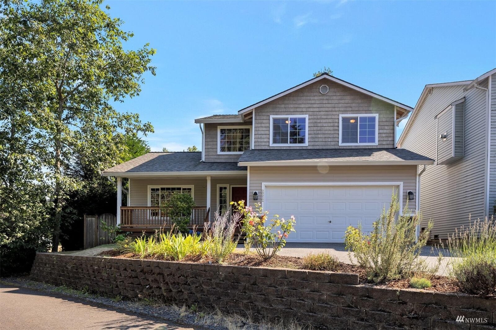 Property Photo:  2212 188th Place SW  WA 98036 