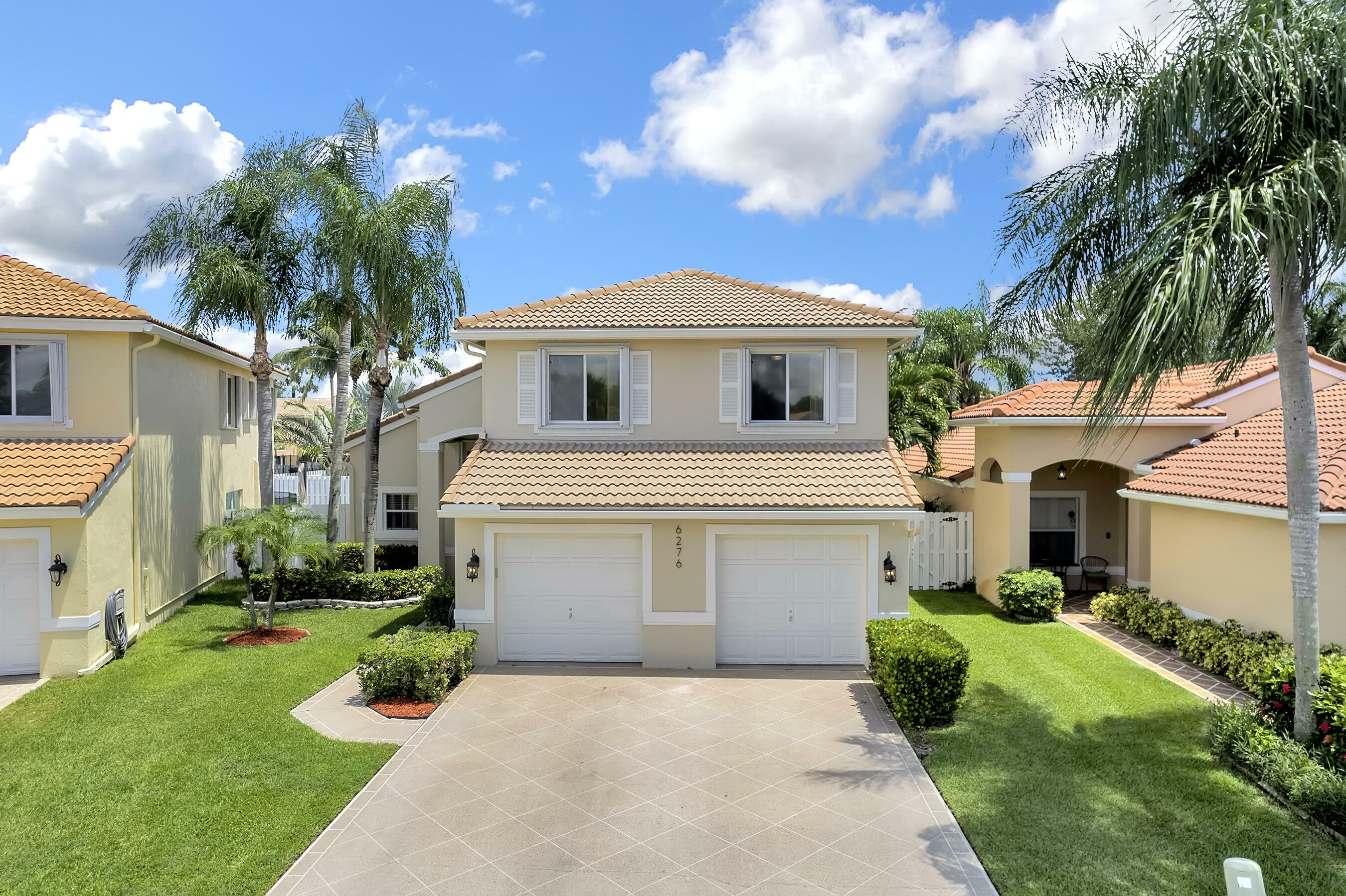 Property Photo: 6276 Barton Creek Court FL 33463