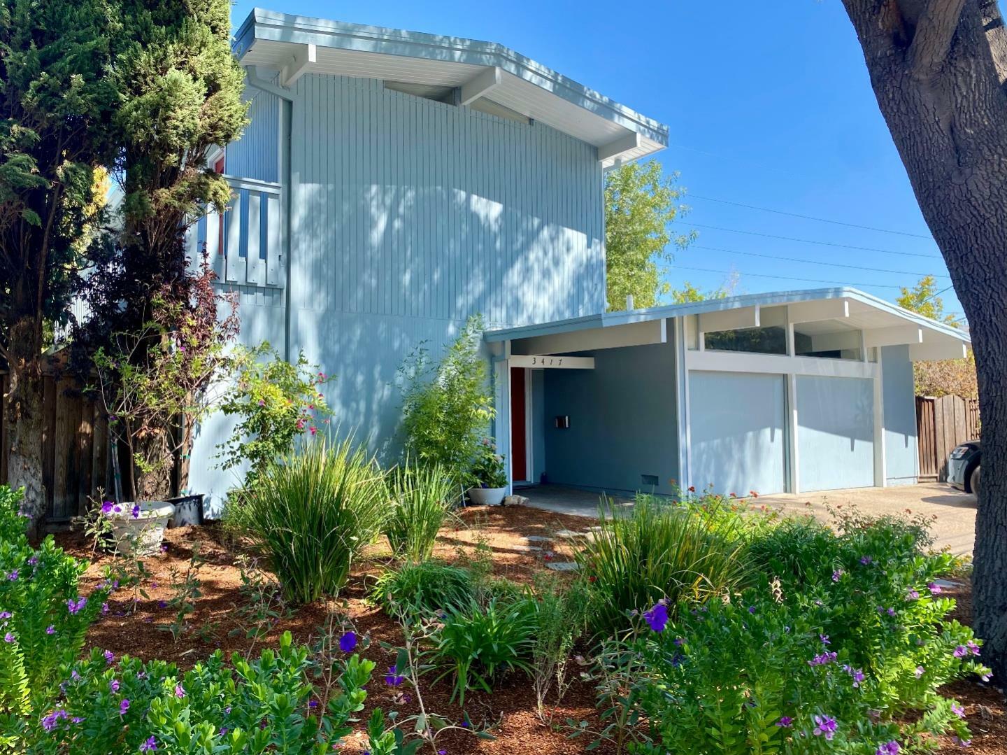 Property Photo:  3417 Kenneth Drive  CA 94303 